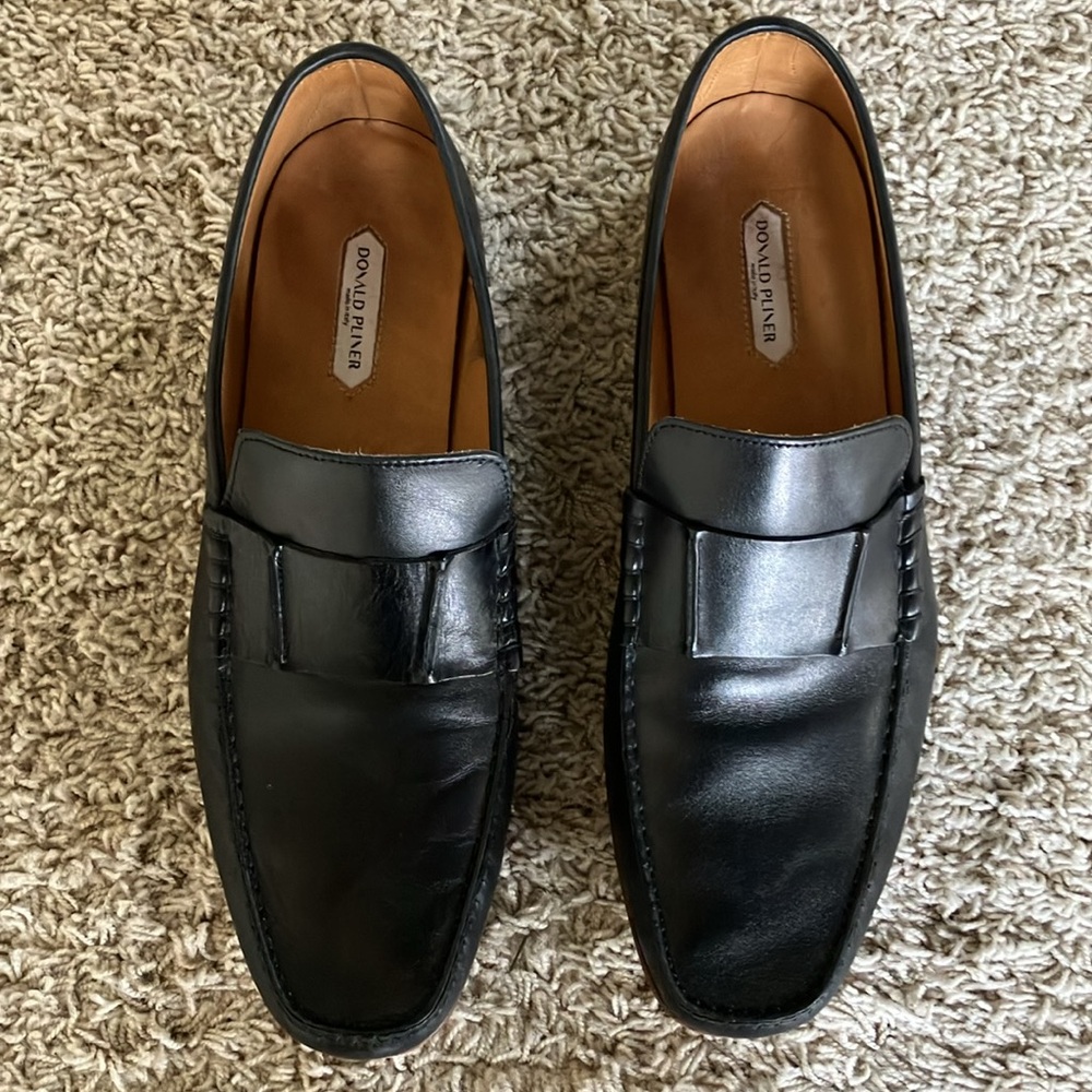 Donald J. Pliner Size 13M Black Leather Slip-On Loafers
